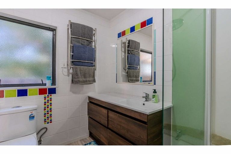 Photo of property in 2/62 Hone Heke Road, Kerikeri, 0230