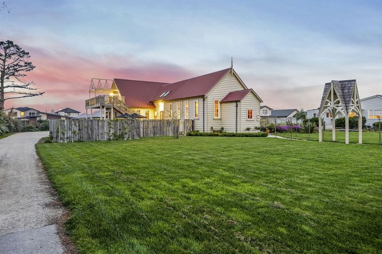 Photo of property in 7 Clarks Lane, Hobsonville, Auckland, 0618