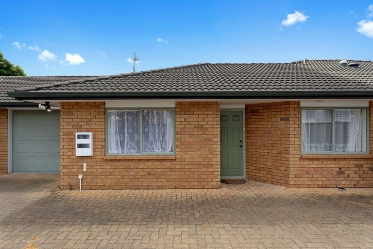 Photo of property in 2/68 Salonika Street, Whakatane, 3120
