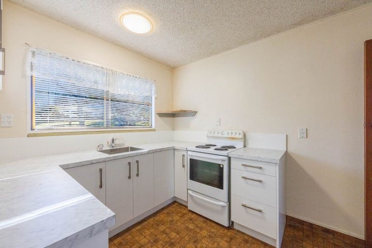 Photo of property in 13b Church Street, Waipawa, 4210