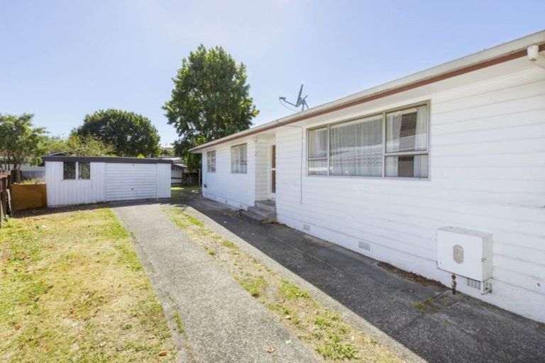 Photo of property in 23 Harvard Grove, Totara Park, Upper Hutt, 5018