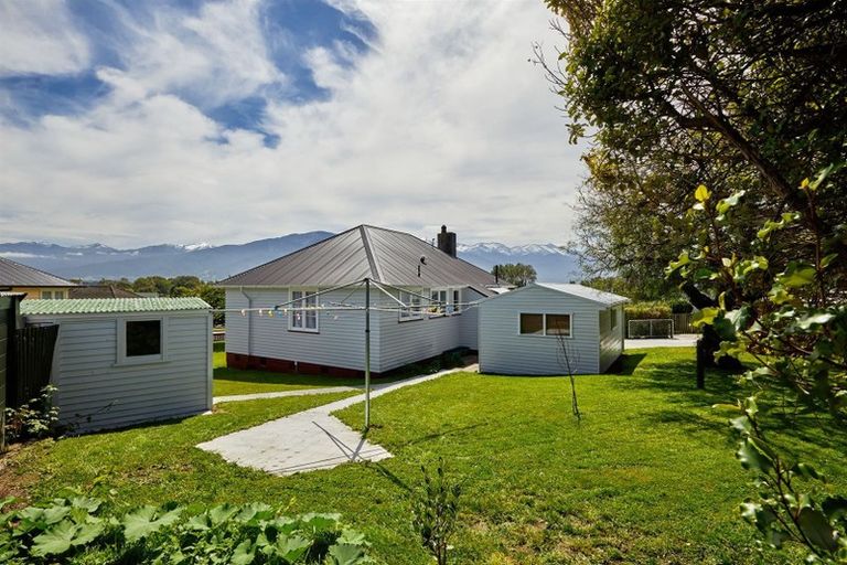 Photo of property in 9 Kiwi Street, Kaikoura, 7300