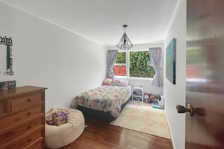 Photo of property in 8 Taunton Place, Lynmouth, New Plymouth, 4310