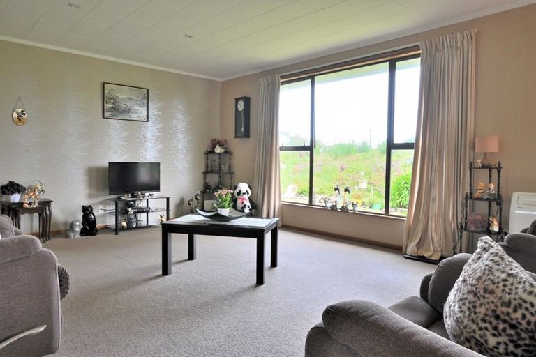 Photo of property in 11 Corbett Street, Hector, 7822