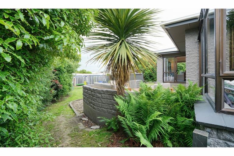 Photo of property in 56 Orwell Crescent, Newfield, Invercargill, 9812