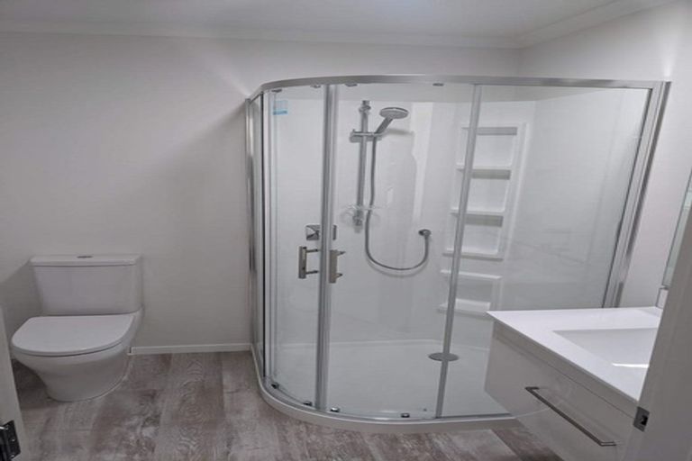 Photo of property in 1b Breakwater Way, Whitby, Porirua, 5024