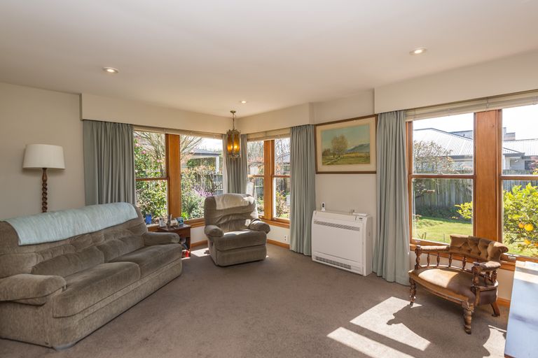 Photo of property in 24 Bishop Street, St Albans, Christchurch, 8014