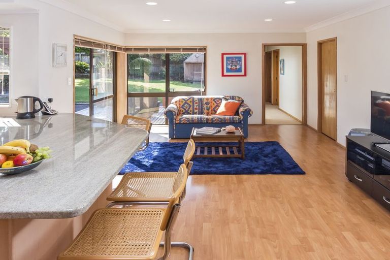 Photo of property in 23 Cornelian Crescent, Half Moon Bay, Auckland, 2012