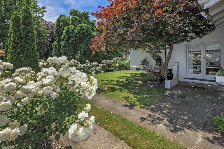 Photo of property in 709 Nelson Street North, Hastings, 4122