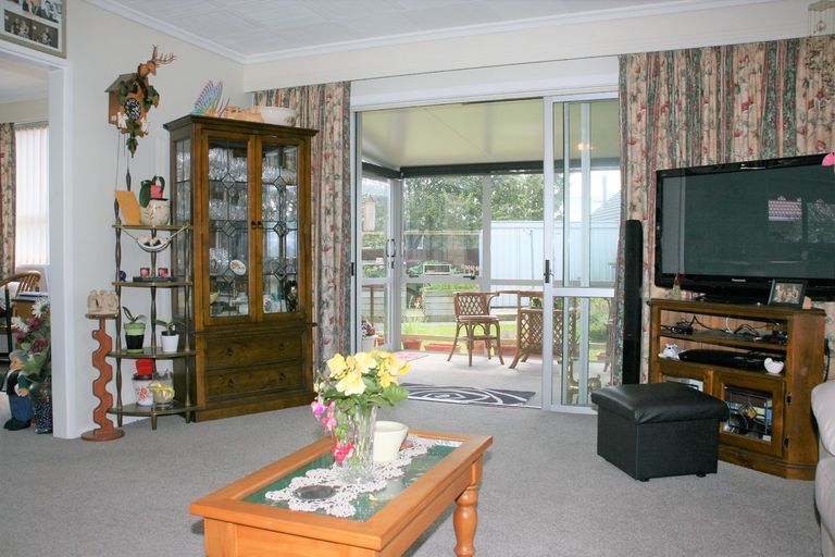 Photo of property in 72 Tyne Street, Mosgiel, 9024