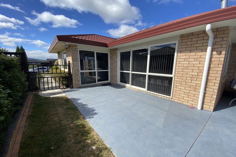 Photo of property in 29 Brooklyn Heights Drive, Kelvin Grove, Palmerston North, 4414