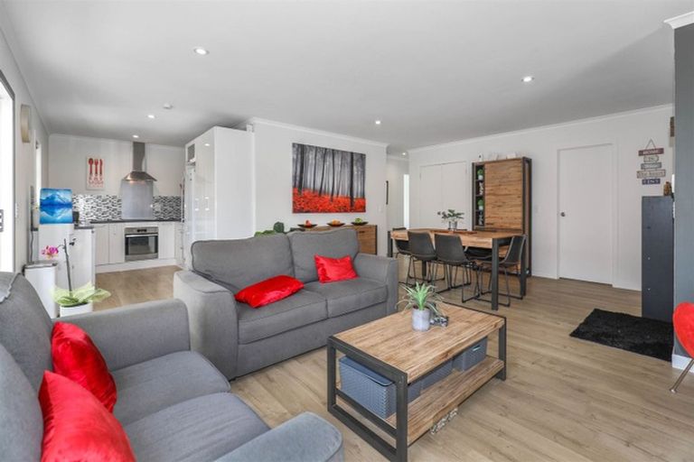 Photo of property in 9 Ribbonwood Close, Te Kauwhata, 3710