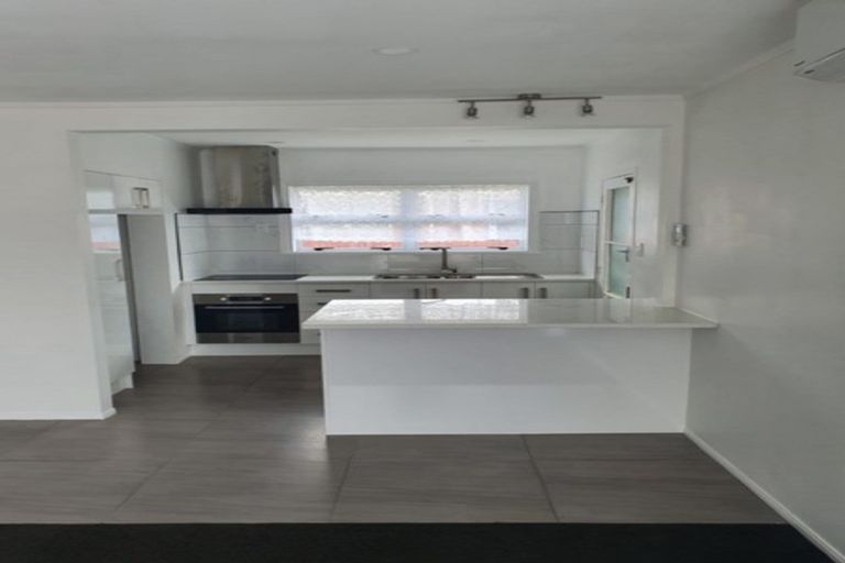 Photo of property in 4/280 Shirley Road, Papatoetoe, Auckland, 2025