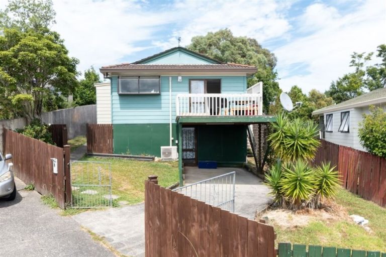 Photo of property in 33 Danube Lane, Glen Eden, Auckland, 0602