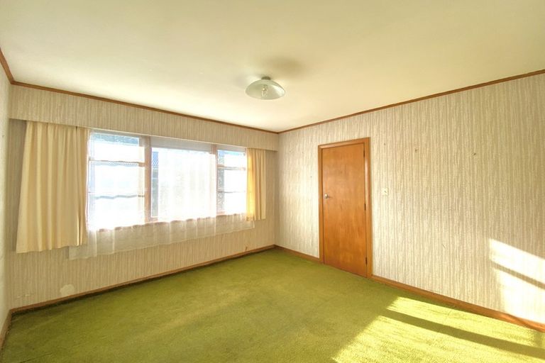 Photo of property in 4 Sullivan Grove, Epuni, Lower Hutt, 5011