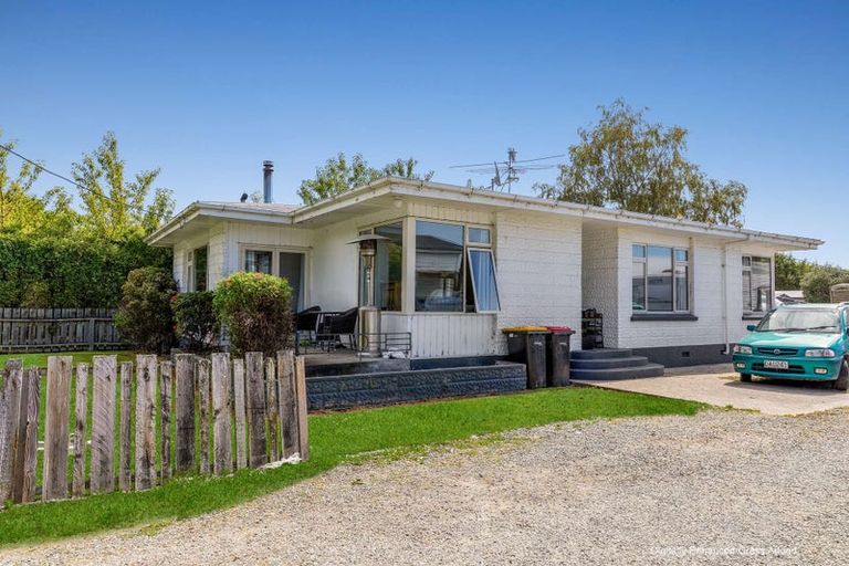 Photo of property in 32 Railway Esplanade, East Gore, Gore, 9710