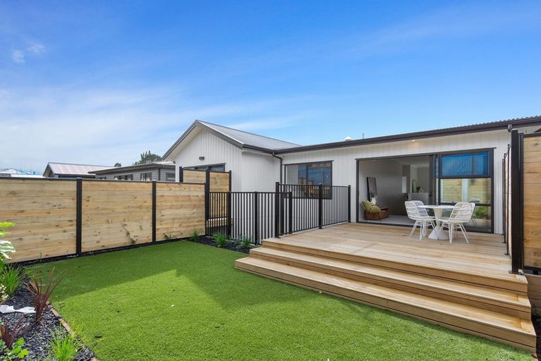 Photo of property in 29 Barrel Crescent, Swanson, Auckland, 0614