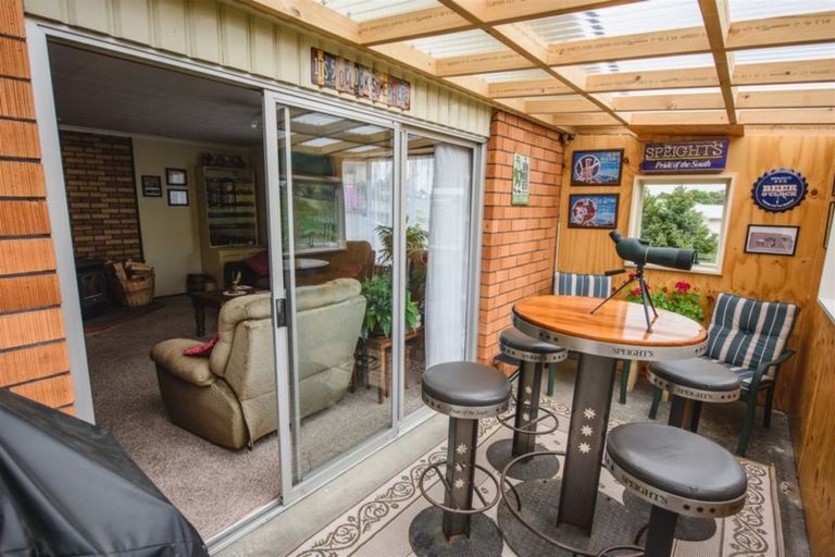 Photo of property in 14 Cambridge Street, Balclutha, 9230