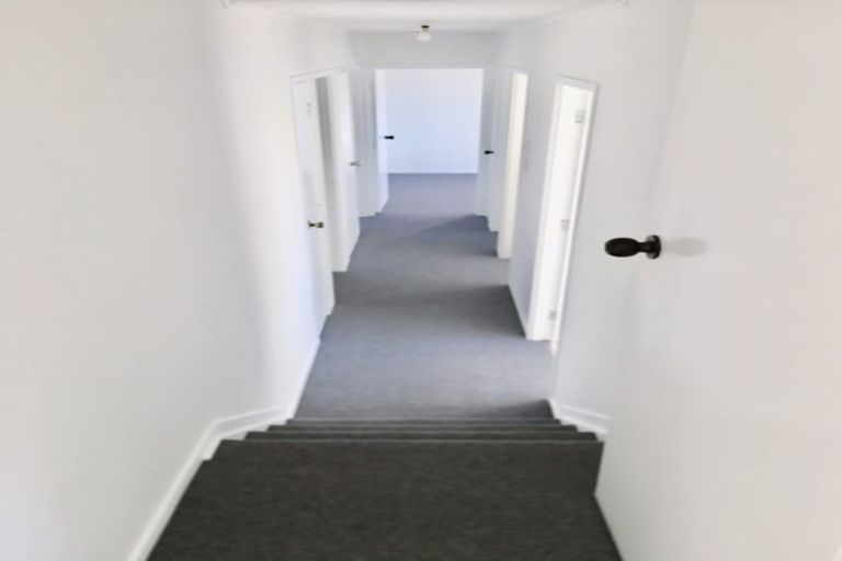 Photo of property in 1/48 Nigel Road, Browns Bay, Auckland, 0630