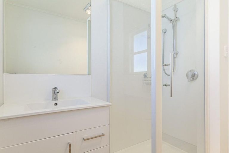 Photo of property in 6 White Street, Taradale, Napier, 4112