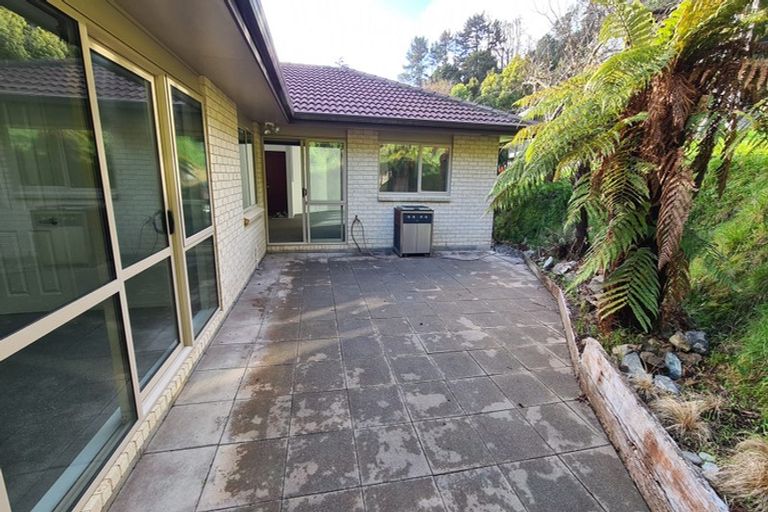 Photo of property in 91 Manuka Street, Stokes Valley, Lower Hutt, 5019