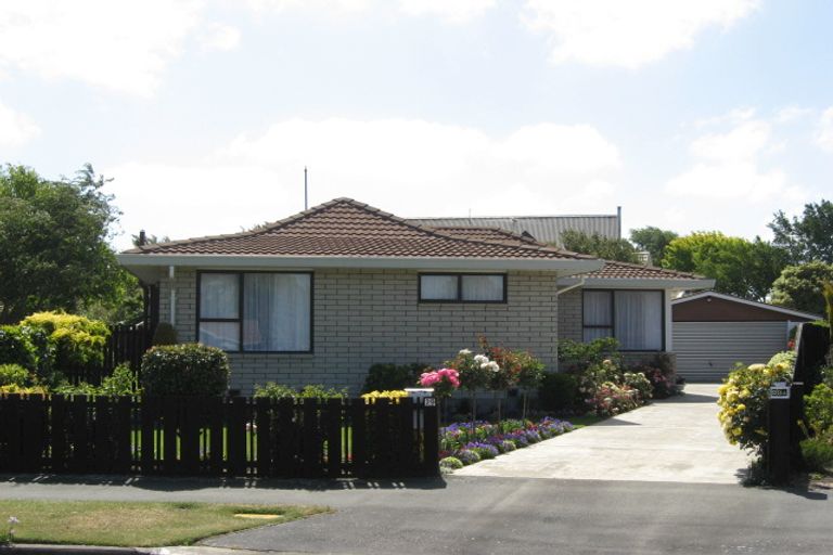 Photo of property in 29 Wyatt Place, Russley, Christchurch, 8042