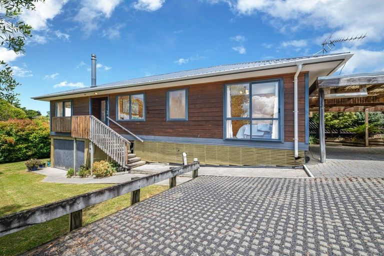 Photo of property in 96b Rosier Road, Glen Eden, Auckland, 0602
