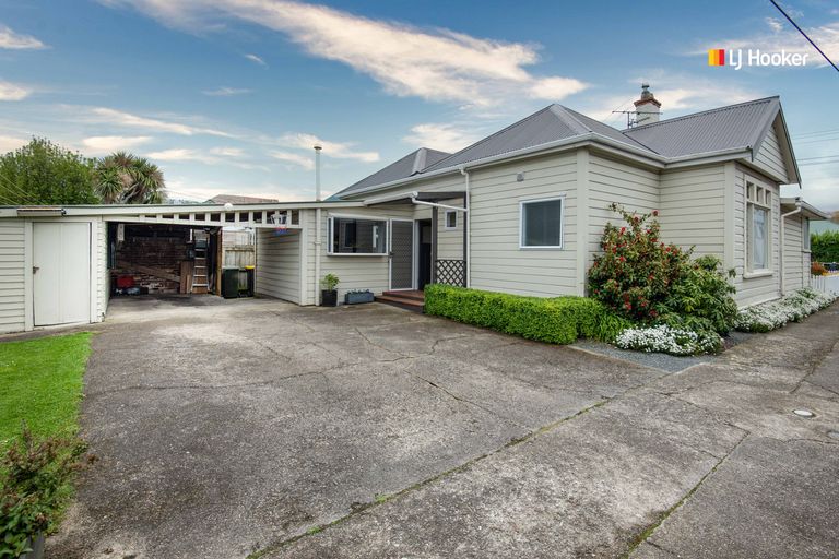 Photo of property in 165 Bay View Road, South Dunedin, Dunedin, 9012