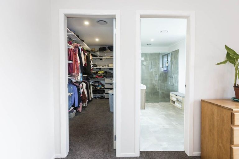 Photo of property in 79 Mawai Hakona Drive, Wallaceville, Upper Hutt, 5018