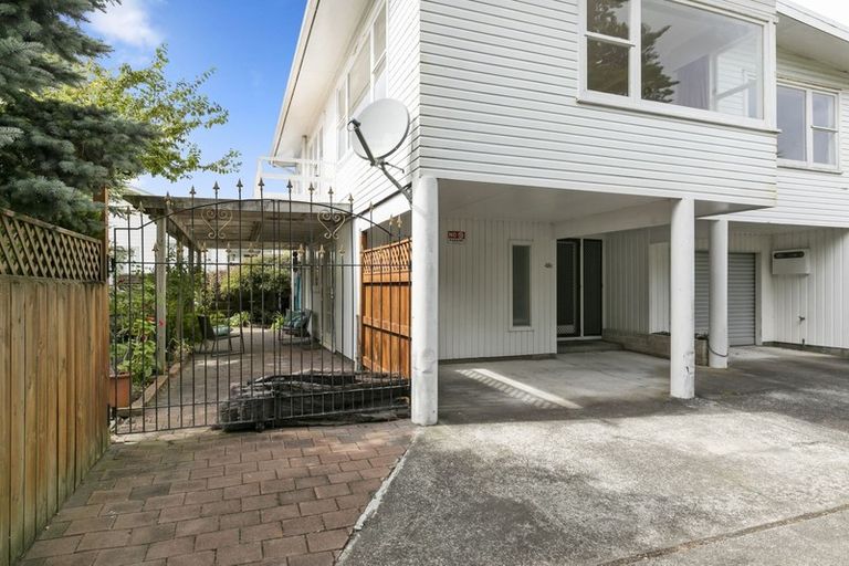 Photo of property in 49c Laings Road, Hutt Central, Lower Hutt, 5010