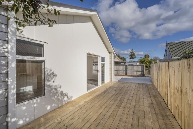 Photo of property in 1a Nicholas Avenue, Whitianga, 3510