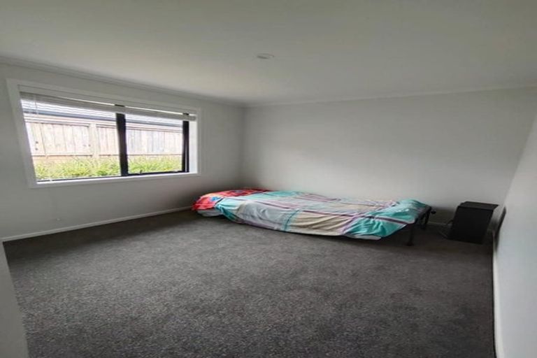 Photo of property in 5 Nottingham Road, Omokoroa, 3114