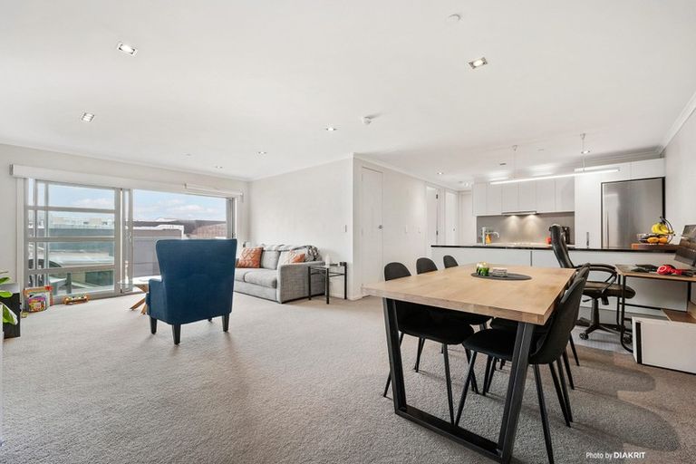 Photo of property in Bellagio Apartments, 6d/39 Taranaki Street, Te Aro, Wellington, 6011