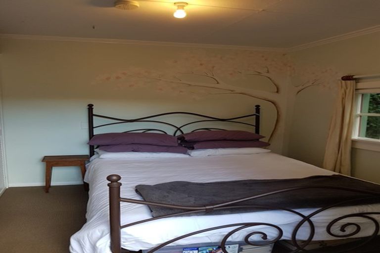 Photo of property in 44 Gordon Road, Plimmerton, Porirua, 5026