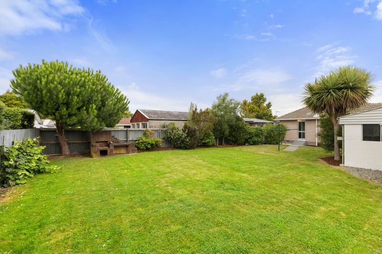 Photo of property in 71 Wingate Street, Redwood, Christchurch, 8051