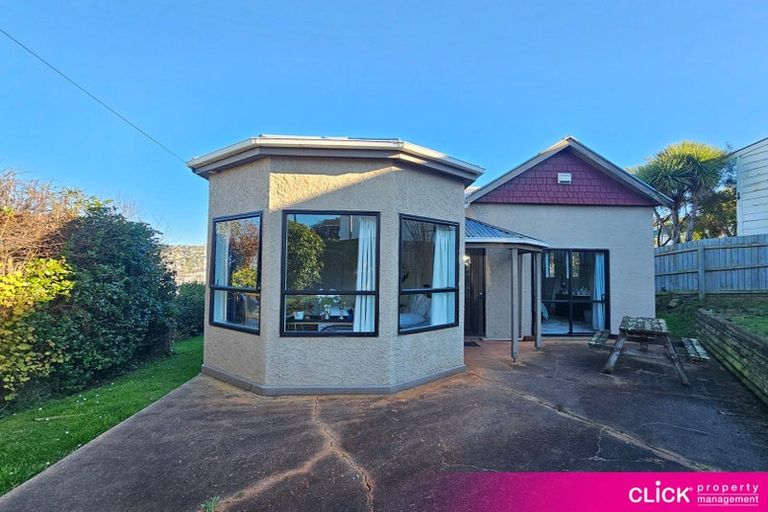 Photo of property in 21 Walter Street, The Glen, Dunedin, 9011