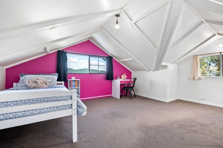 Photo of property in 28 Gurney Road, Kelson, Lower Hutt, 5010