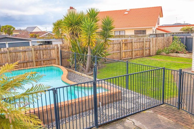 Photo of property in 27 Sussex Road, Springvale, Whanganui, 4501