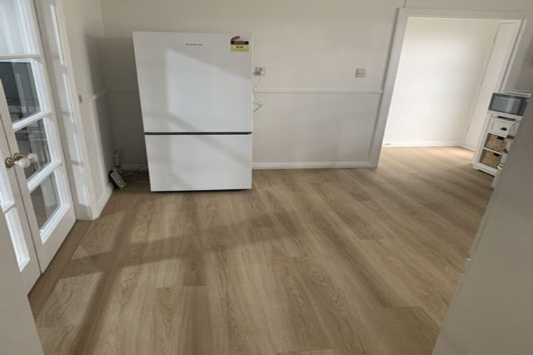 Photo of property in 2/131b Mcfaddens Road, Saint Albans, Christchurch, 8052