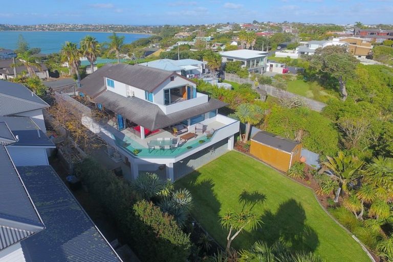 Photo of property in 54 Ardern Avenue, Stanmore Bay, Whangaparaoa, 0932