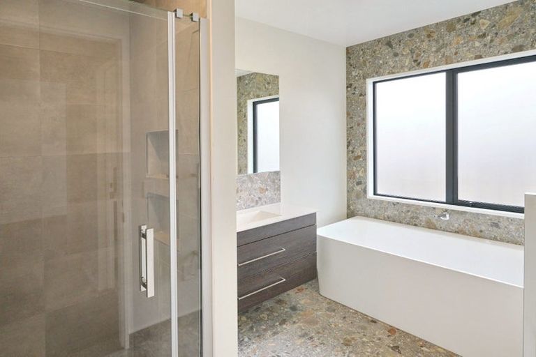 Photo of property in 14 Texel Crescent, West Melton, 7618