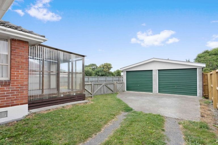 Photo of property in 14 Highbury Place, Avonside, Christchurch, 8061