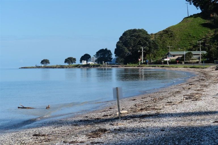 Photo of property in 868 Thames Coast Sh25 Road, Te Mata, Thames, 3575