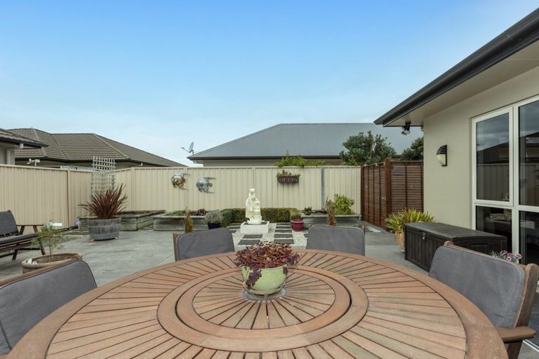 Photo of property in 27 Tasman Drive, Poraiti, Napier, 4112