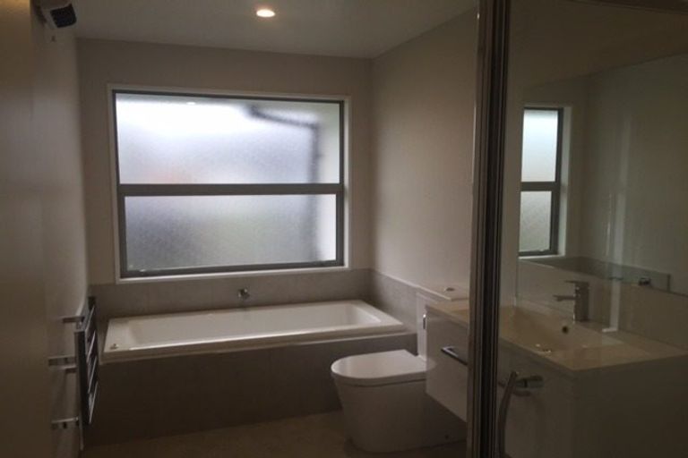 Photo of property in 5 Robalan Close, Halswell, Christchurch, 8025