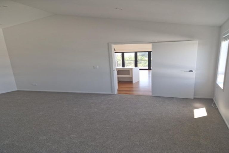 Photo of property in 1335e Papamoa Beach Road, Papamoa Beach, 3118