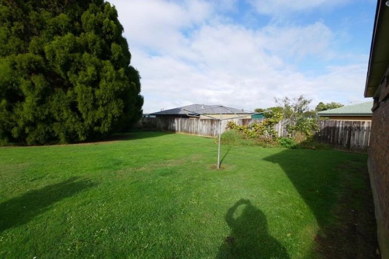 Photo of property in 1/75 Settlement Road, Papakura, 2110
