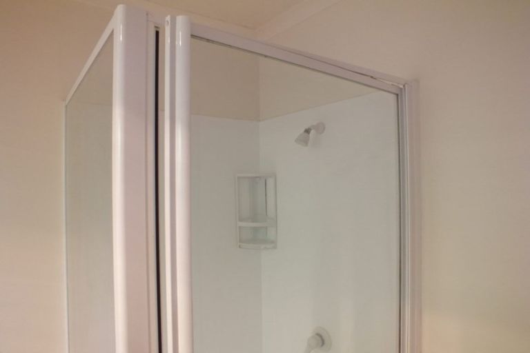 Photo of property in 18a Sullivan Avenue, Woolston, Christchurch, 8023