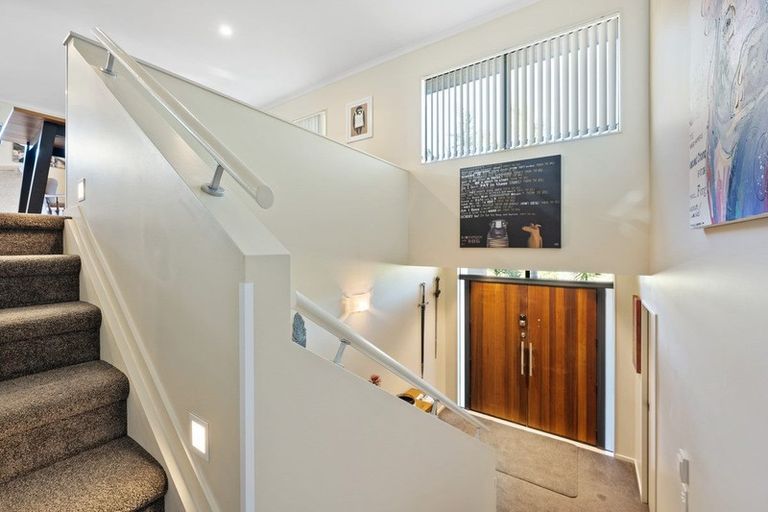 Photo of property in 4 Blue Heron Rise, Stanmore Bay, Whangaparaoa, 0932
