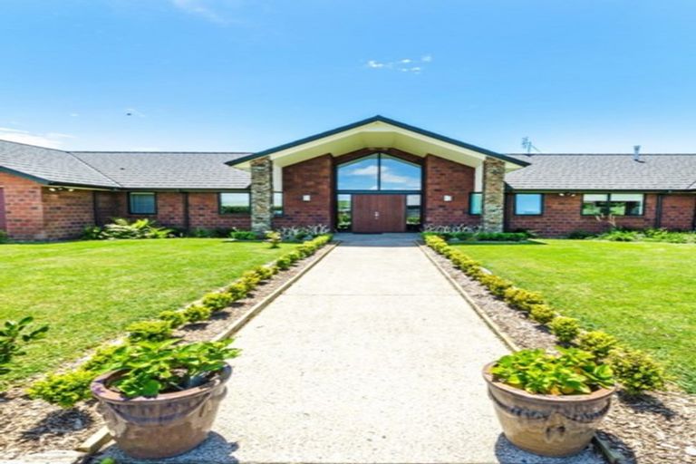 Photo of property in 480 Creightons Road, Clevedon, Papakura, 2582